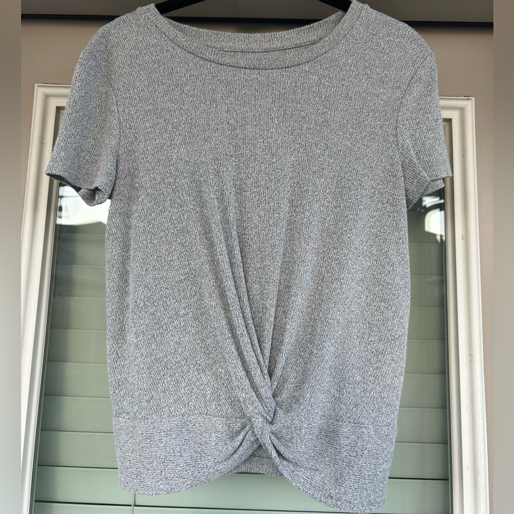 Grey Crisscross Semi-Crop